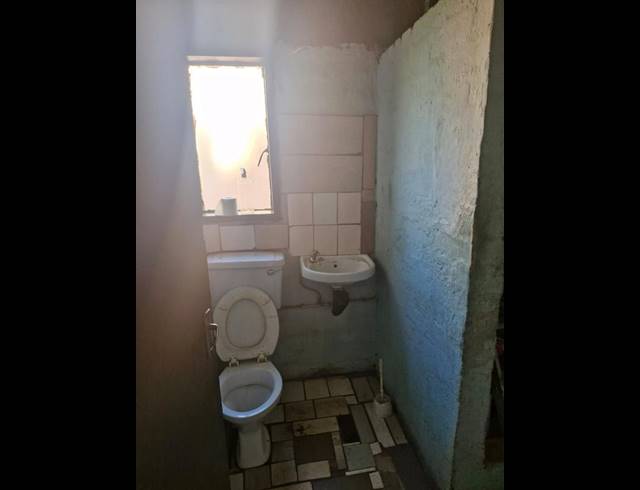 2 BEDROOM HOUSE FOR SALE IN LEHAE